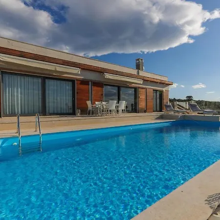 Hills Estate Tatil Evi *