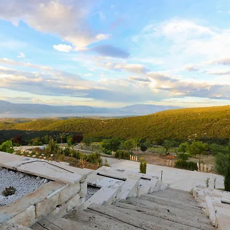Hills Estate * Dol (Brac)