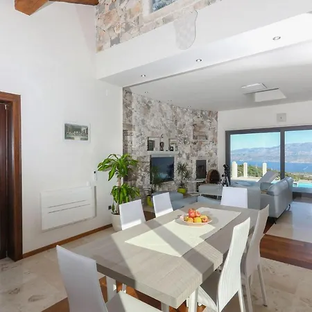 Сasa de vacaciones Hills Estate *