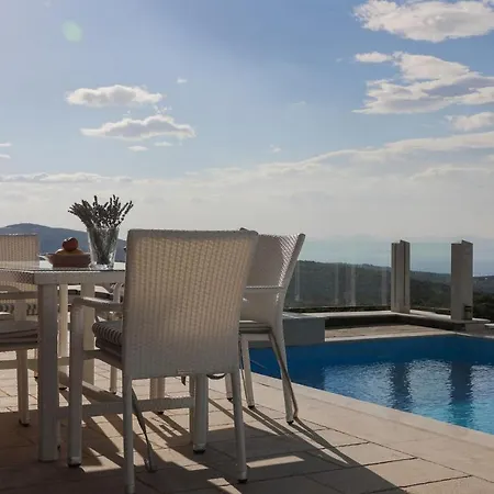 Сasa de vacaciones Hills Estate *